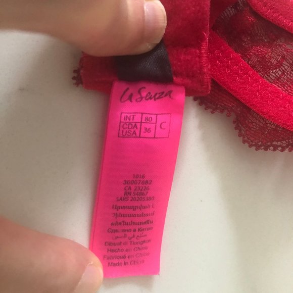 La Senza Body Kiss Plunge Push-Up Bra w Lace Accents + Foam Cups Red Sz 36C NWOT - Picture 8 of 13